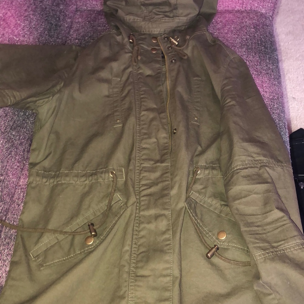 LOVE TREE dark green jacket